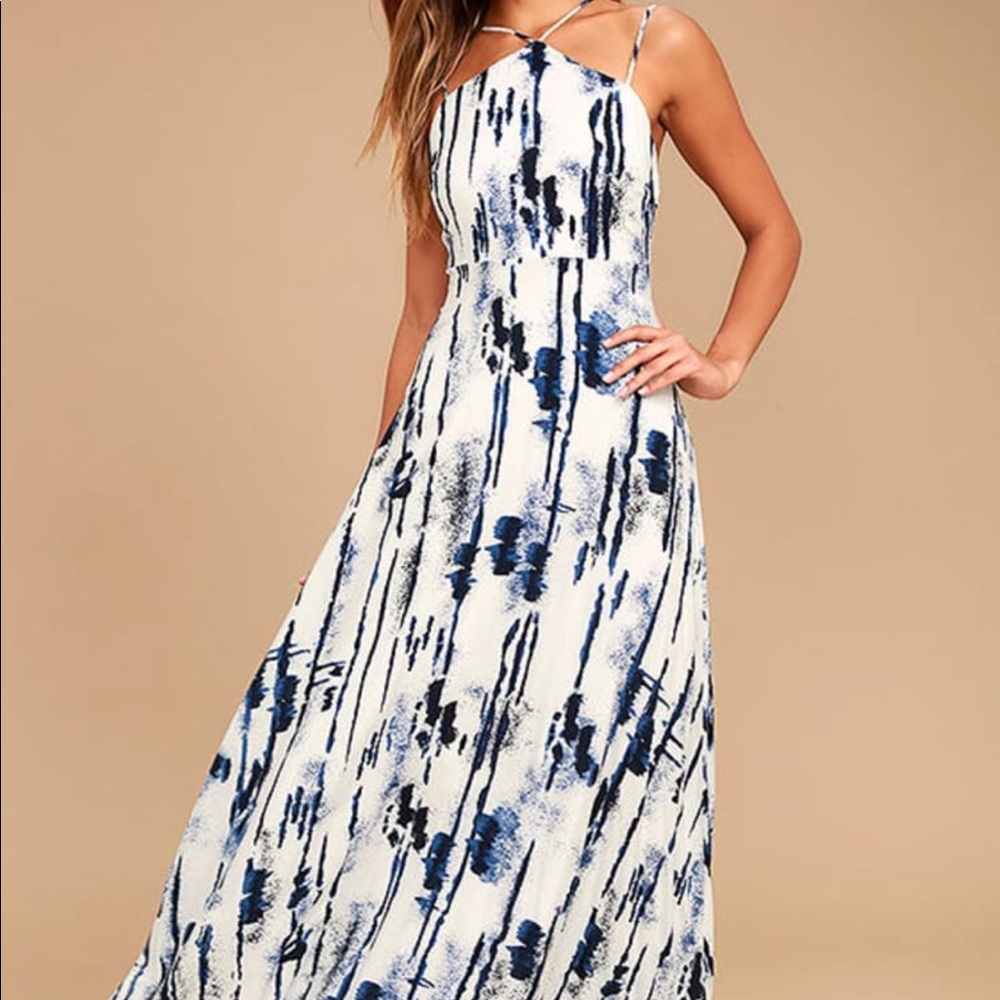 Lulu’s Sea Me Now blue and white print maxi dress